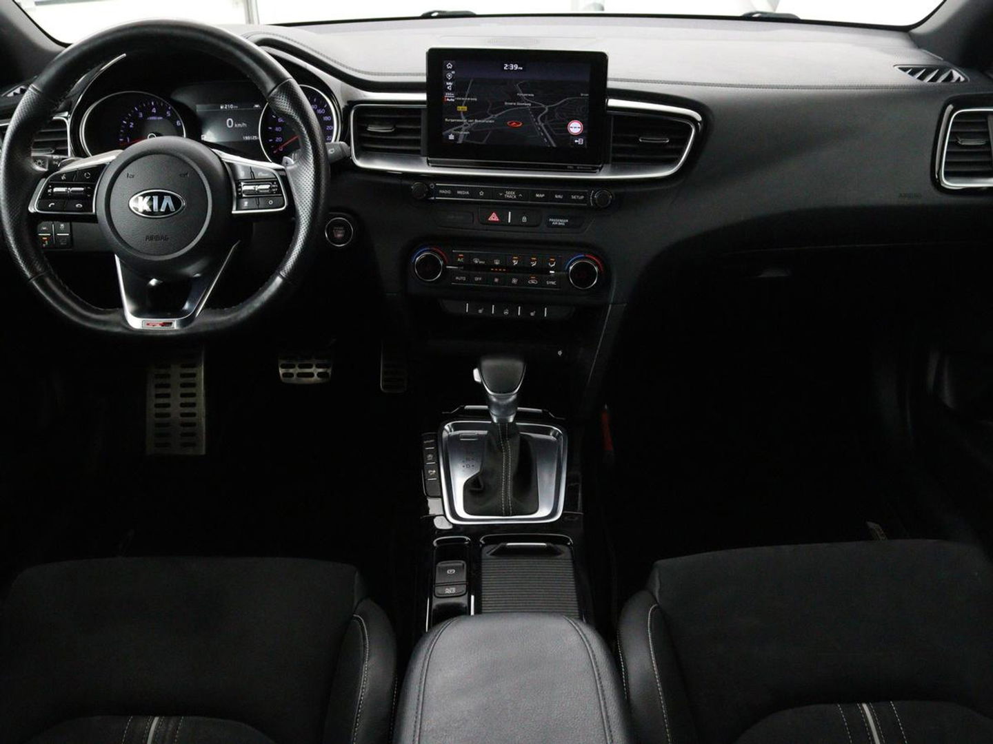 Kia ProCeed 1.4 T-GDI GT-PlusLine | Panoramadak | Stoel & stuurverwarming | Camera | Carplay | Keyless | Memory | JBL