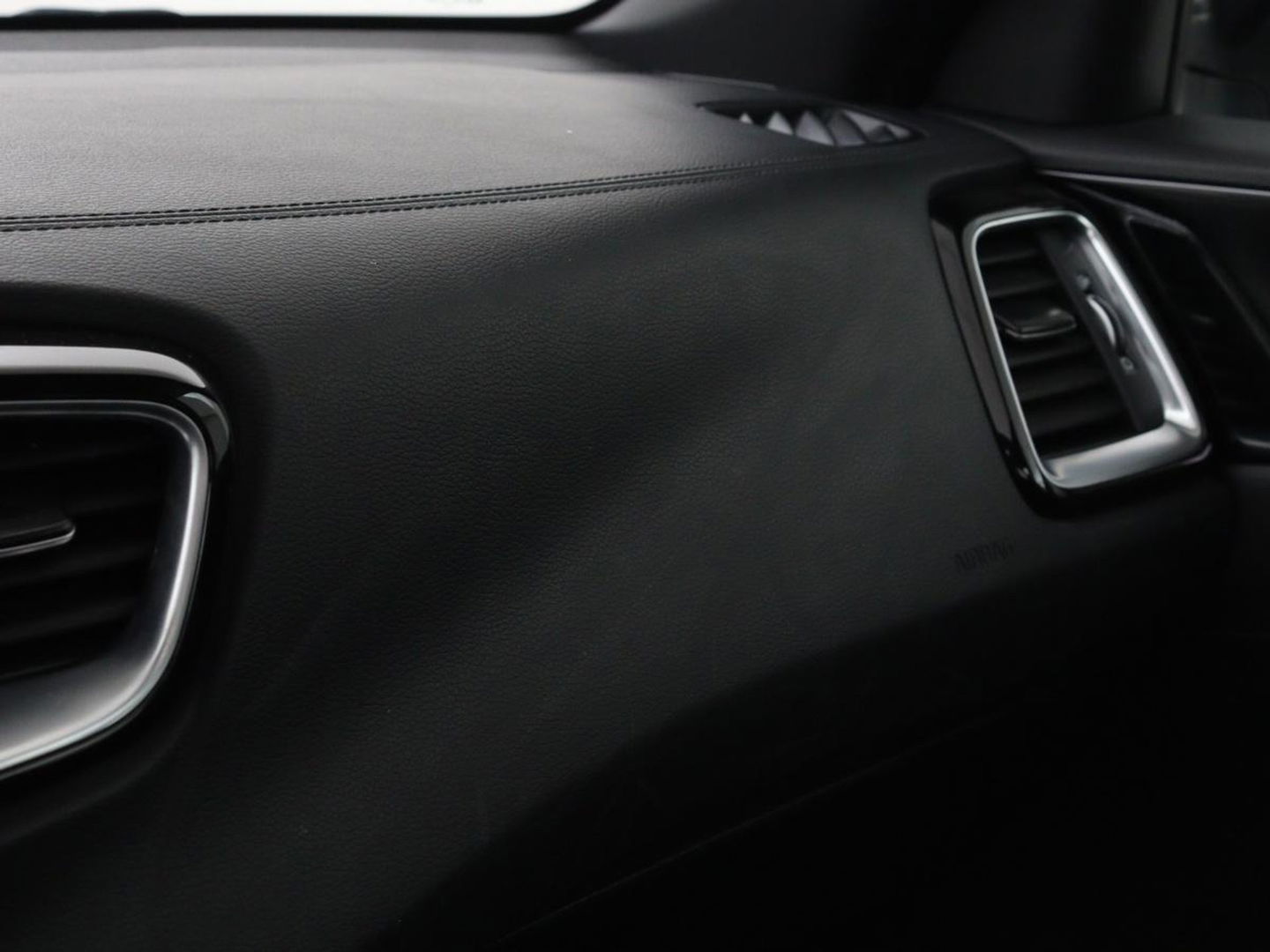 Kia ProCeed 1.4 T-GDI GT-PlusLine | Panoramadak | Stoel & stuurverwarming | Camera | Carplay | Keyless | Memory | JBL