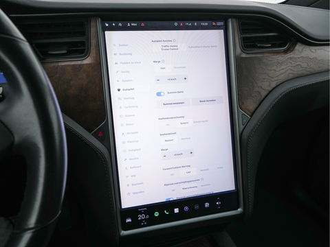 Tesla Model X 100D AWD [ 3-Fase ] (INCL-BTW) *PANO-WINDOW | AUTO-PILOT | NAPPA-FULL-LEATHER | TOWBAR | NAVI-FULLMAP | FULL-LED | AIR-SUSPENSION | DIGI-COCKPIT | KEYLESS | CAMERA | DAB+ | SPORT-SEATS | LANE-ASSIST | 20"ALU*