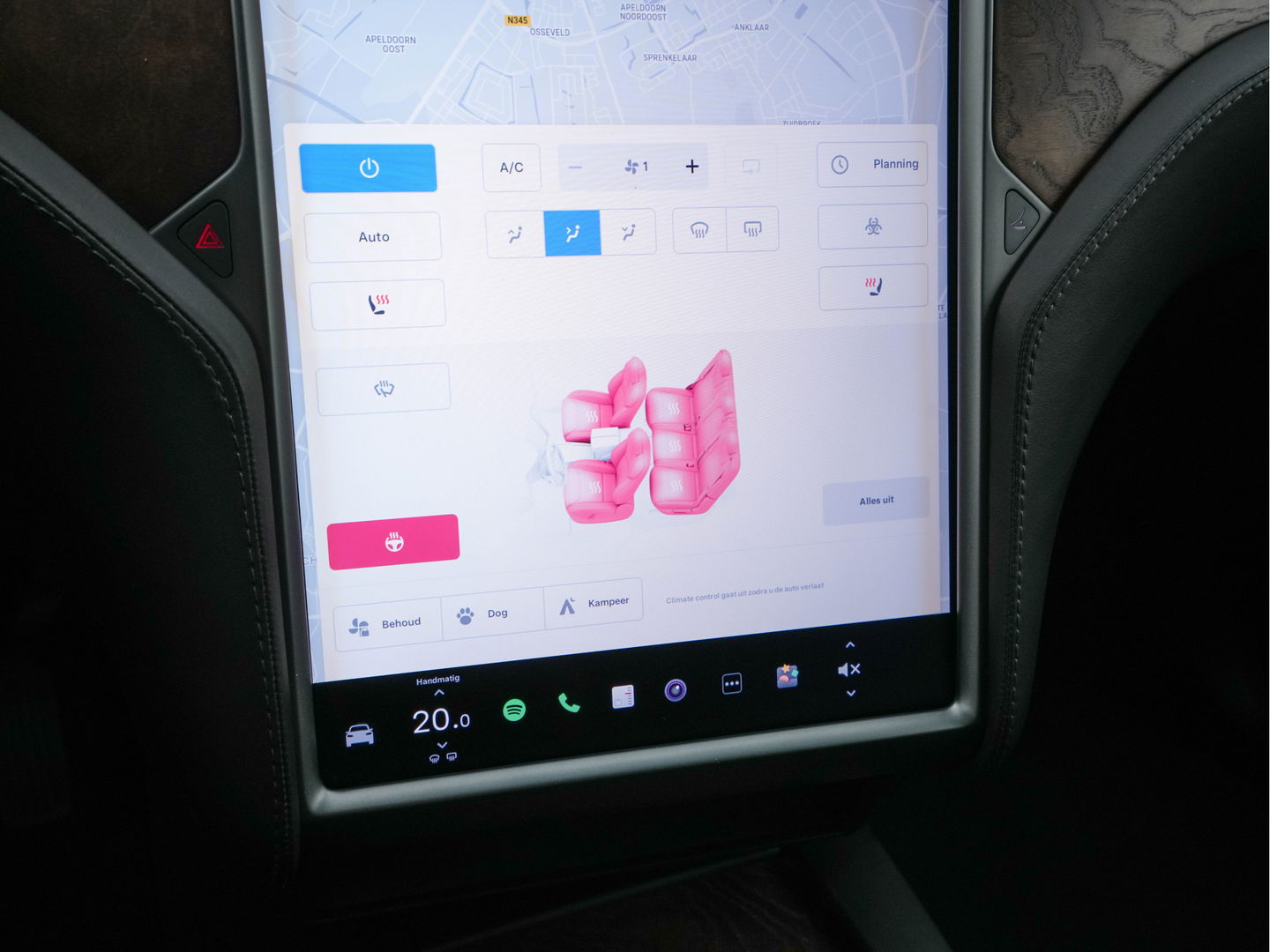 Tesla Model X 100D AWD [ 3-Fase ] (INCL-BTW) *PANO-WINDOW | AUTO-PILOT | NAPPA-FULL-LEATHER | TOWBAR | NAVI-FULLMAP | FULL-LED | AIR-SUSPENSION | DIGI-COCKPIT | KEYLESS | CAMERA | DAB+ | SPORT-SEATS | LANE-ASSIST | 20"ALU*