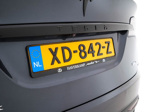 Tesla Model X 100D AWD [ 3-Fase ] (INCL-BTW) *PANO-WINDOW | AUTO-PILOT | NAPPA-FULL-LEATHER | TOWBAR | NAVI-FULLMAP | FULL-LED | AIR-SUSPENSION | DIGI-COCKPIT | KEYLESS | CAMERA | DAB+ | SPORT-SEATS | LANE-ASSIST | 20"ALU*
