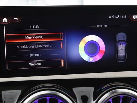 Mercedes-Benz CLA-Klasse Shooting Brake 180 Luxury Line | Camera | Leder | Sfeerverlichting | Stoelverwarming | Adaptive cruise | Navigatie | LED