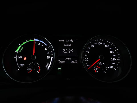 Volkswagen Golf 1.4 TSI GTE *FULL-LED | NAVI-FULLMAP | SPORT-SEATS | DAB+ | HEATED-SEATS | ECC | PDC | CRUISE | 17''ALU*