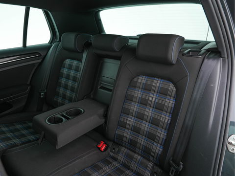 Volkswagen Golf 1.4 TSI GTE *FULL-LED | NAVI-FULLMAP | SPORT-SEATS | DAB+ | HEATED-SEATS | ECC | PDC | CRUISE | 17''ALU*