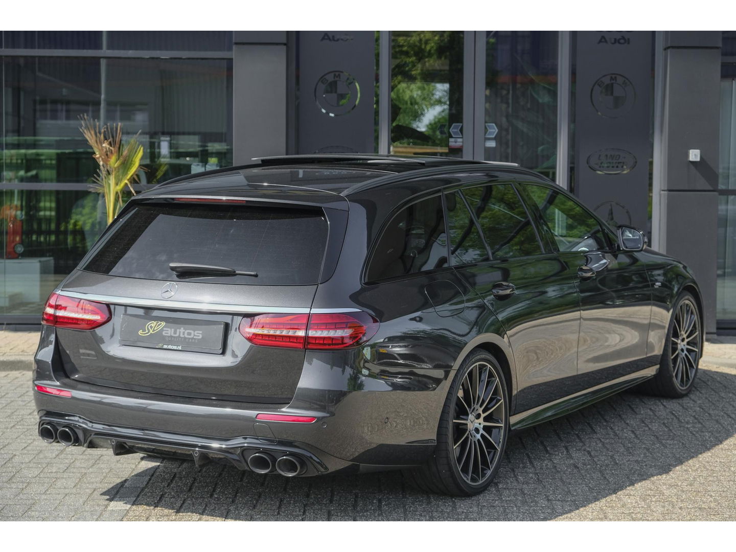 Mercedes-Benz E-Klasse Estate E53 AMG 435pk 4MATIC Panoramadak *BTW* Luchtvering Burmester Trekhaak Multibeam Distronic