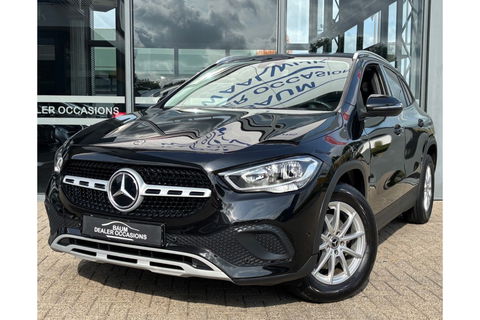 Mercedes-Benz GLA 200 BUSINESS LUXURY 163PK AUTOMAAT AIRCO PDC CAMERA
