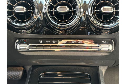 Mercedes-Benz GLA 200 BUSINESS LUXURY 163PK AUTOMAAT AIRCO PDC CAMERA