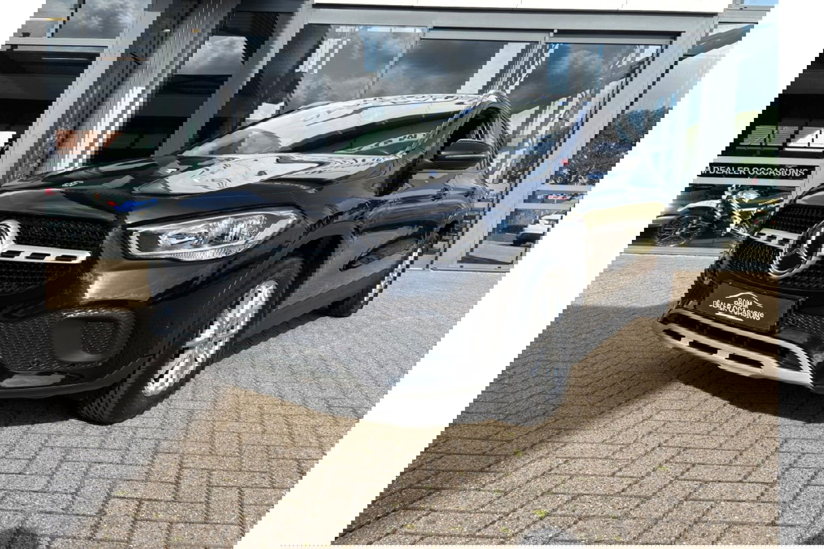 Mercedes-Benz GLA 200 BUSINESS LUXURY 163PK AUTOMAAT AIRCO PDC CAMERA
