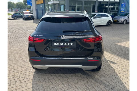 Mercedes-Benz GLA 200 BUSINESS LUXURY 163PK AUTOMAAT AIRCO PDC CAMERA