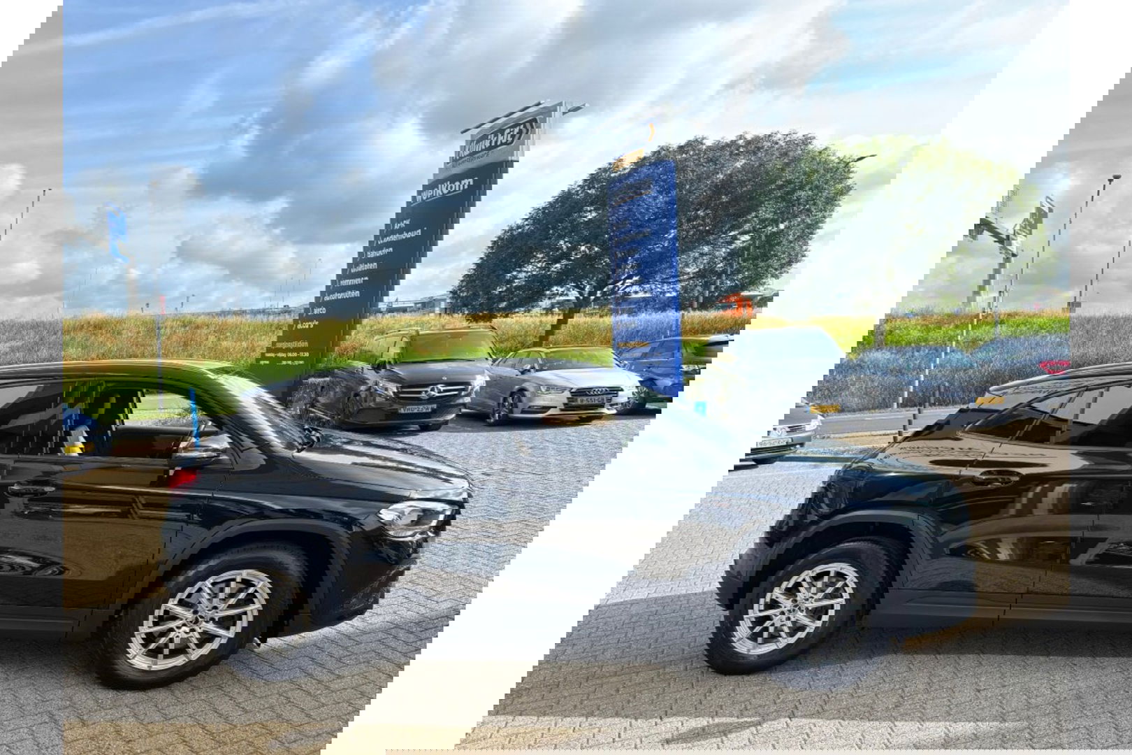 Mercedes-Benz GLA 200 BUSINESS LUXURY 163PK AUTOMAAT AIRCO PDC CAMERA