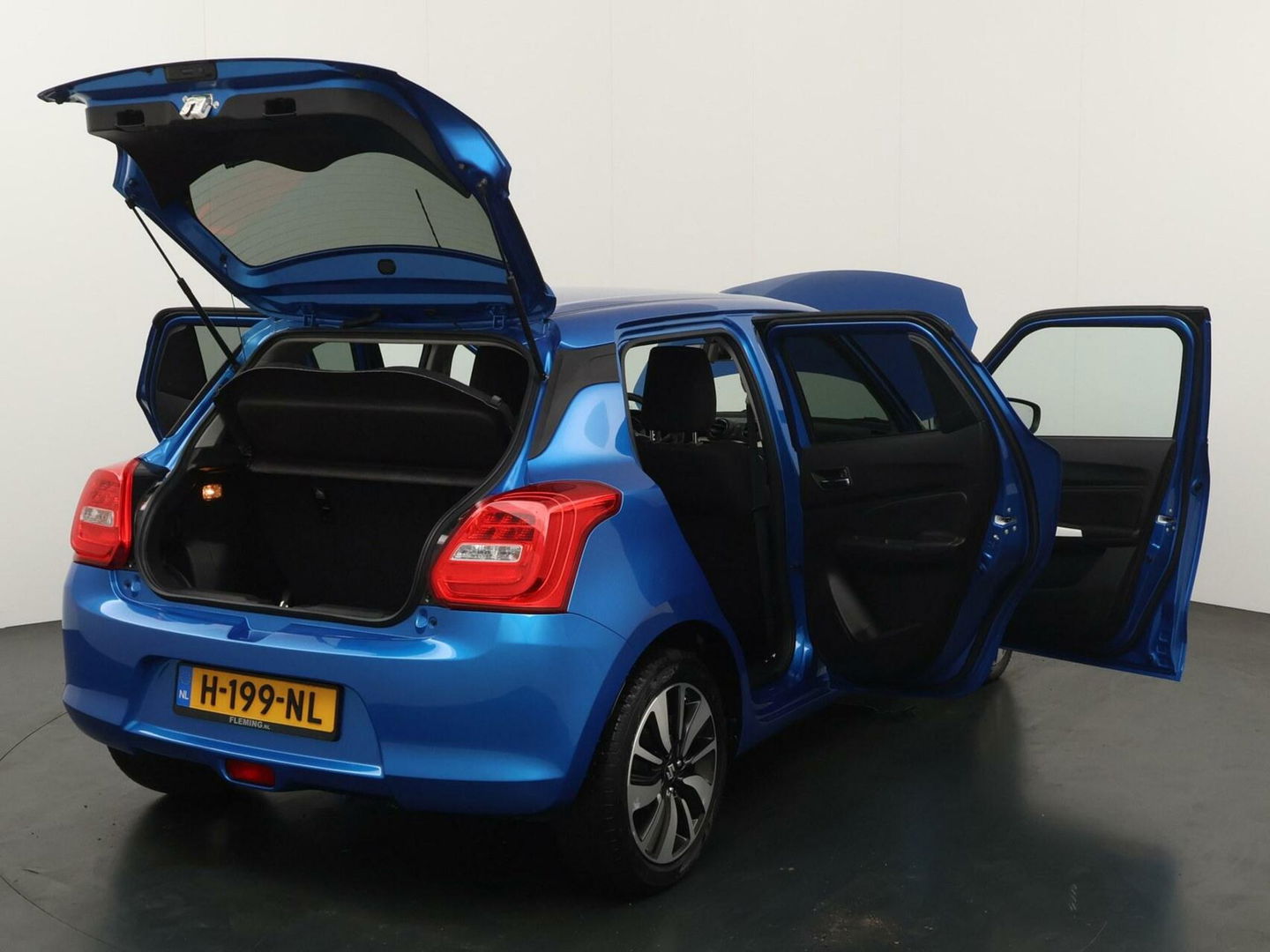 Suzuki Swift 1.2 Stijl Smart Hybrid