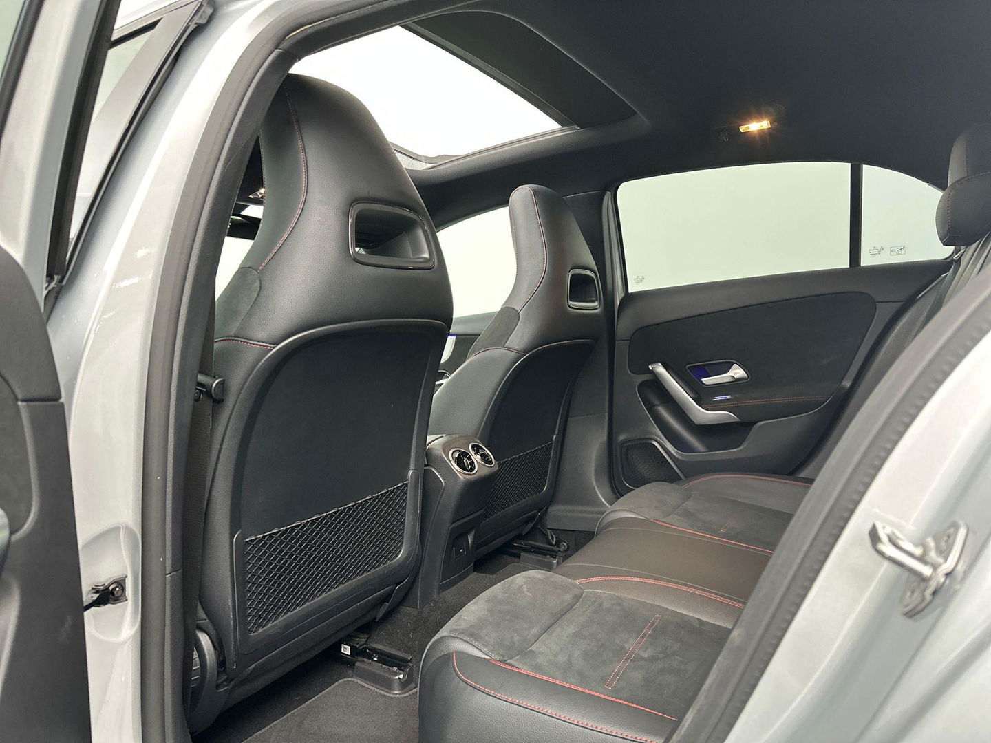 Mercedes-Benz A-Klasse 2.0 Pano Sfeer Camera