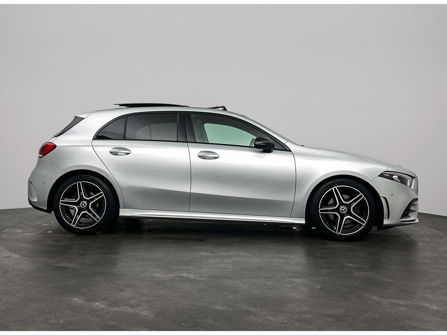 Mercedes-Benz A-Klasse 2.0 Pano Sfeer Camera