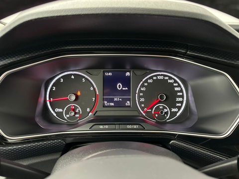 Volkswagen T-Cross 1.0 TSI United Beats Camera Lane