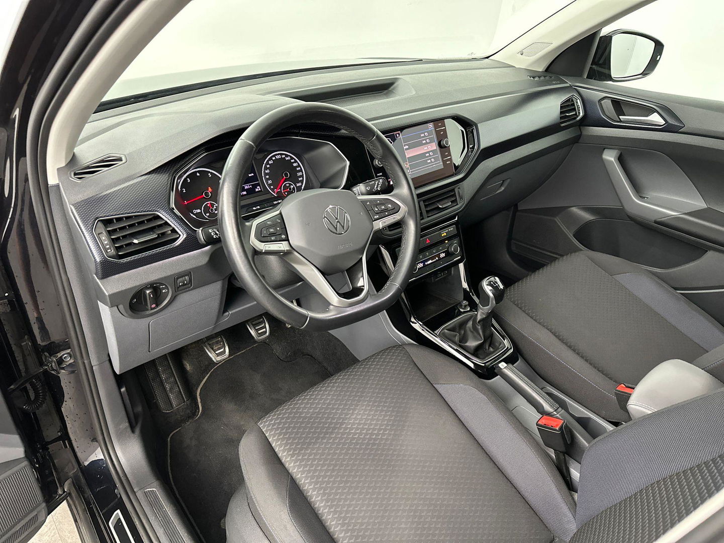 Volkswagen T-Cross 1.0 TSI United Beats Camera Lane