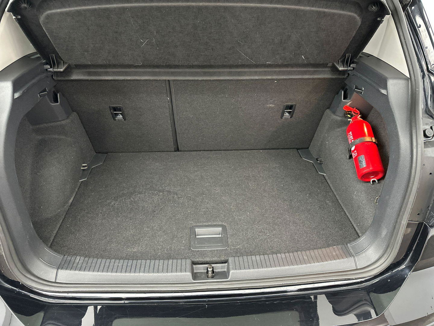 Volkswagen T-Cross 1.0 TSI United Beats Camera Lane