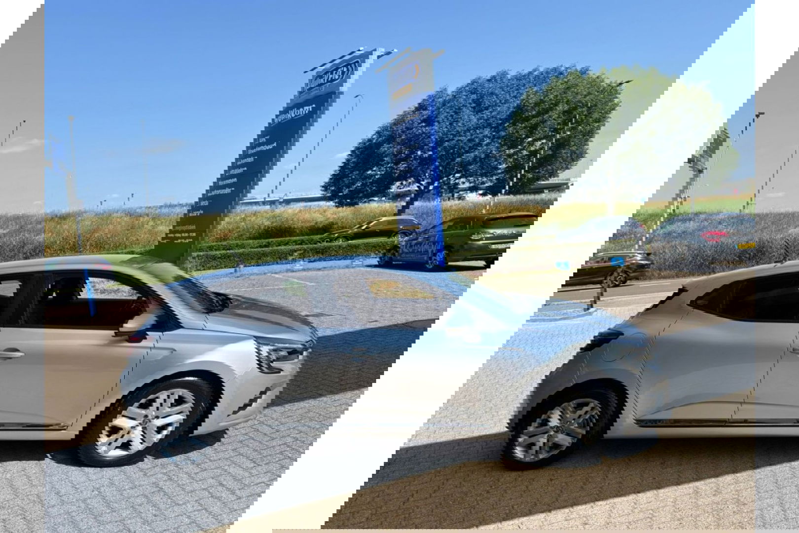 Renault Clio 1.6 E-TECH BUSINESS ZEN AUTOMAAT AIRCO NAVI