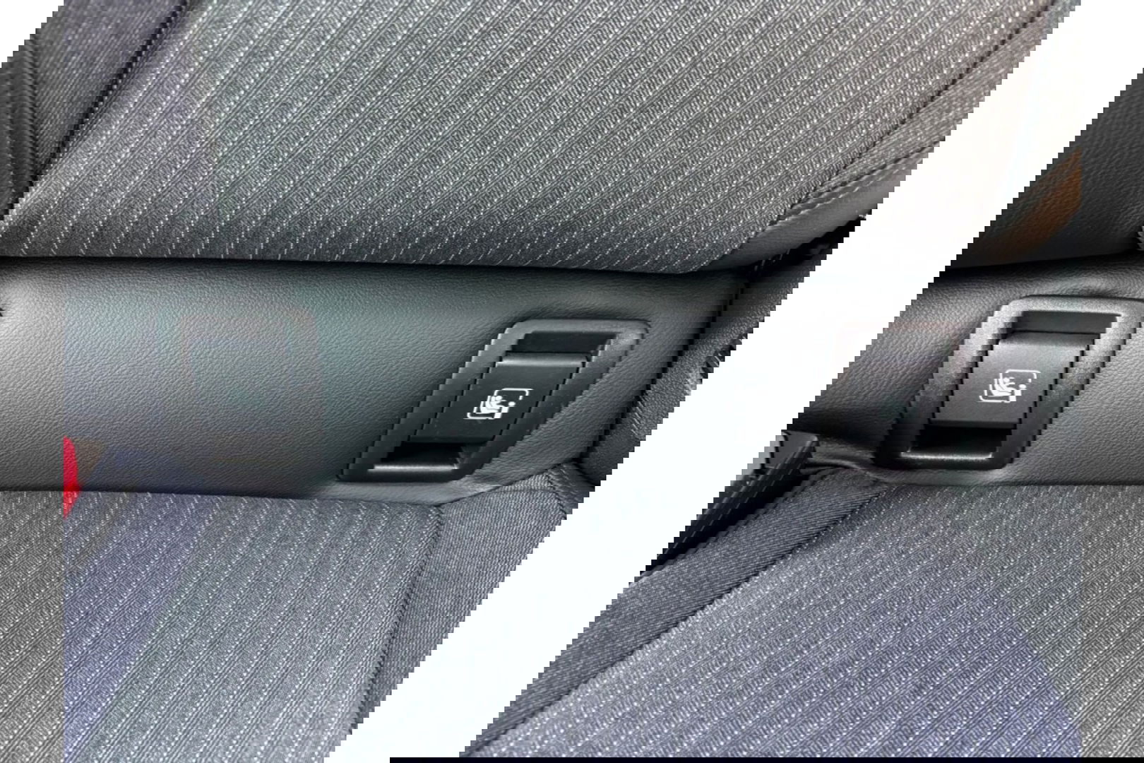 Renault Clio 1.6 E-TECH BUSINESS ZEN AUTOMAAT AIRCO NAVI