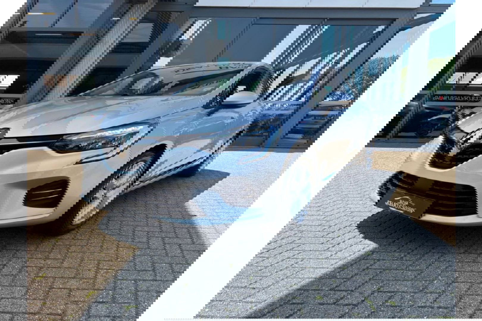 Renault Clio 1.6 E-TECH BUSINESS ZEN AUTOMAAT AIRCO NAVI