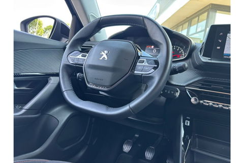 Peugeot 2008 1.2 PURE TECH ACTIVE AIRCO NAVI CRUISE.