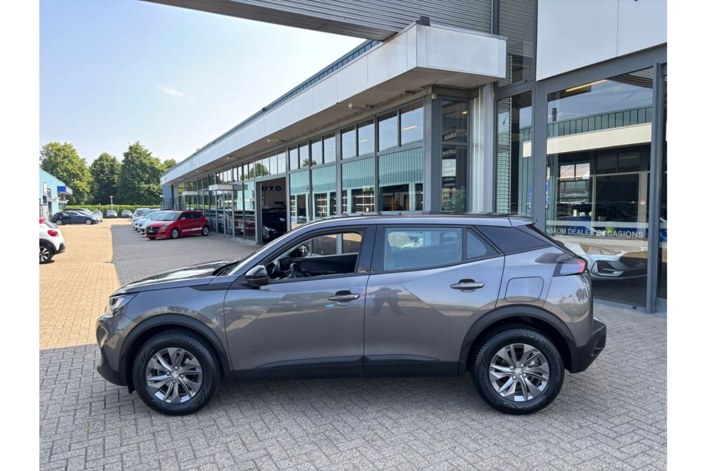 Peugeot 2008 1.2 PURE TECH ACTIVE AIRCO NAVI CRUISE.