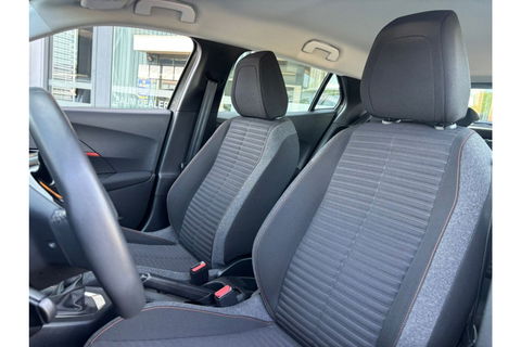 Peugeot 2008 1.2 PURE TECH ACTIVE AIRCO NAVI CRUISE.