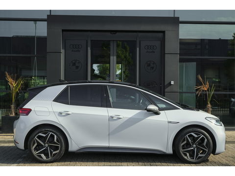 Volkswagen ID.3 204pk First Plus *BTW* Matrix led Navigatie Stoelverwarming Carplay NLauto Adaptive cruise