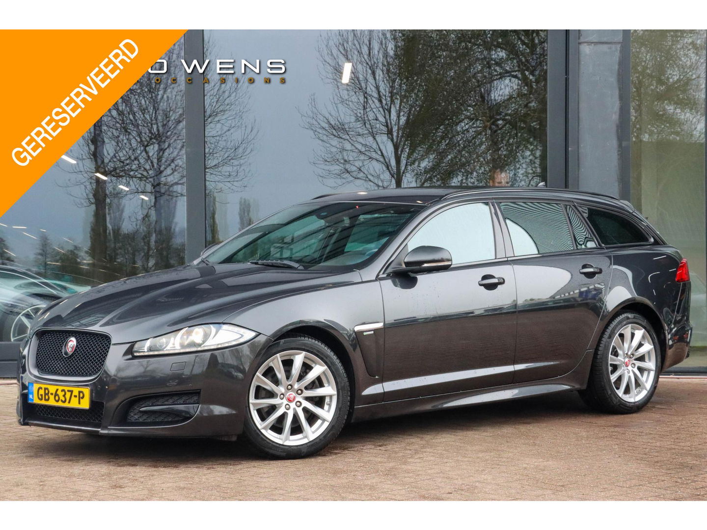 Jaguar XF Sportbrake 3.0 D R-Sport 240 pk | Leder |  Lage kilometerstand!
