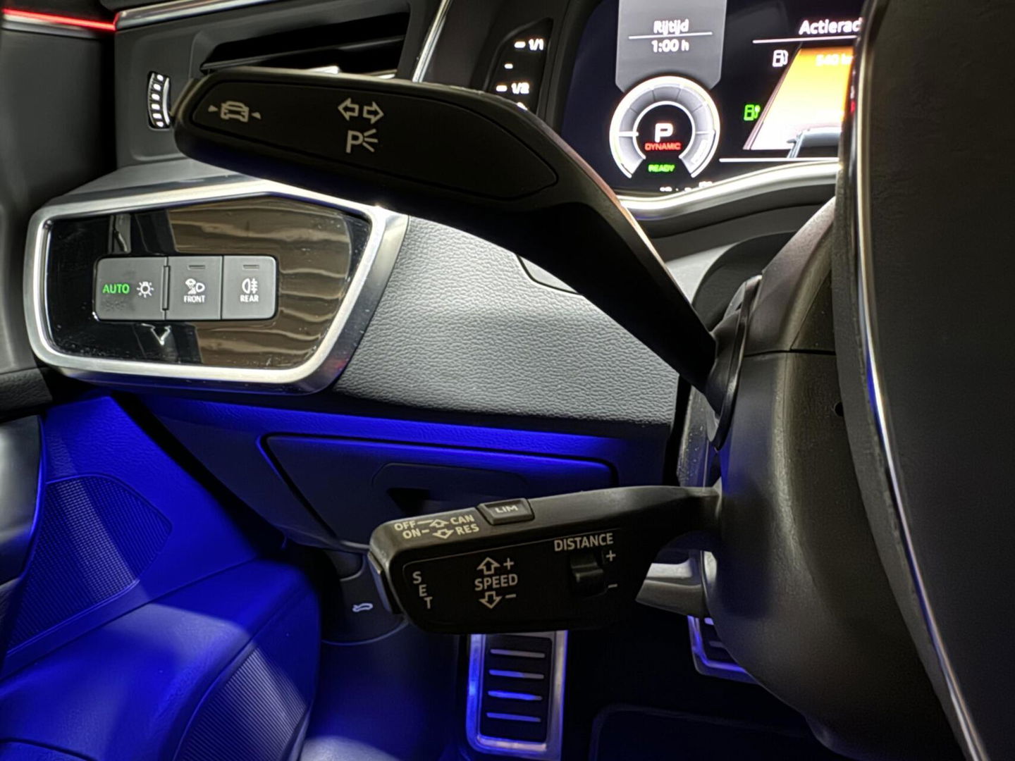 Audi A6 Avant 55 TFSI e Quattro Competition S-Line Edition