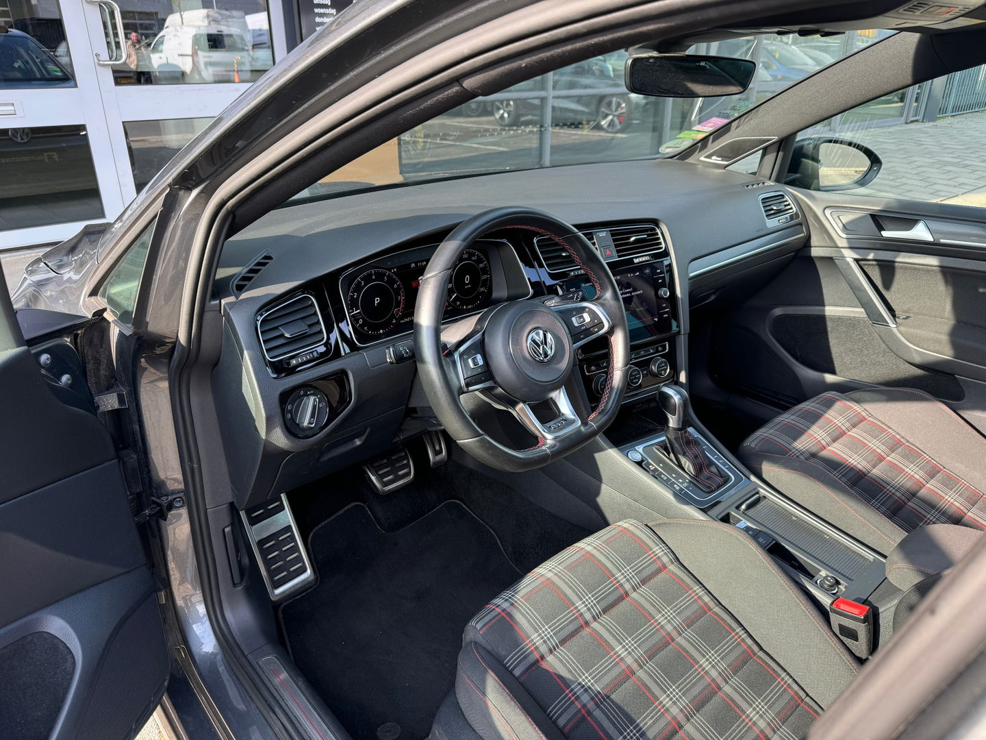 Volkswagen Golf 2.0 TSI GTI Performance Pano|Dynaud|Keyl|DCC