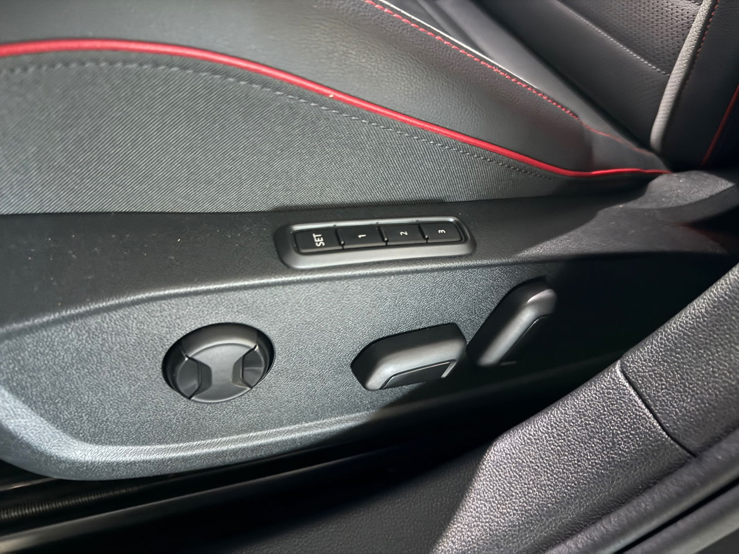 Volkswagen Golf 2.0 TSI GTI Clubsport Pano|HuD|H/K|Leer|BTW