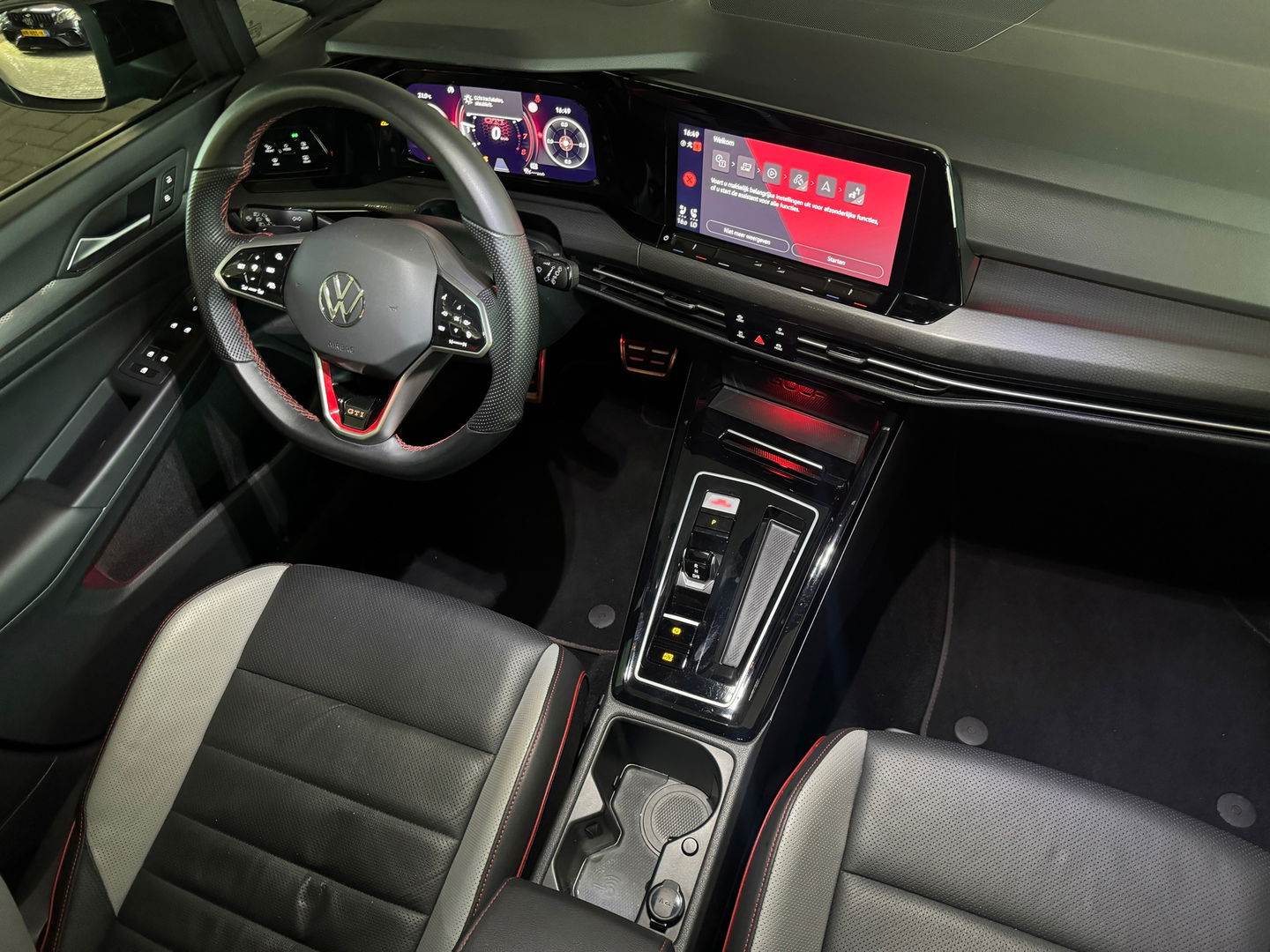 Volkswagen Golf 2.0 TSI GTI Clubsport Pano|HuD|H/K|Leer|BTW