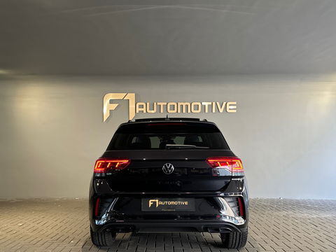 Volkswagen T-Roc 1.5 TSI R-Line Pano|Keyless|IQ|Sfeerver|BTW