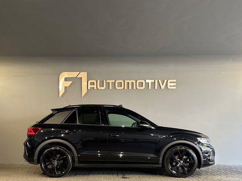 Volkswagen T-Roc 1.5 TSI R-Line Pano|Keyless|IQ|Sfeerver|BTW