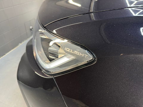 Volkswagen T-Roc 1.5 TSI R-Line Pano|Keyless|IQ|Sfeerver|BTW