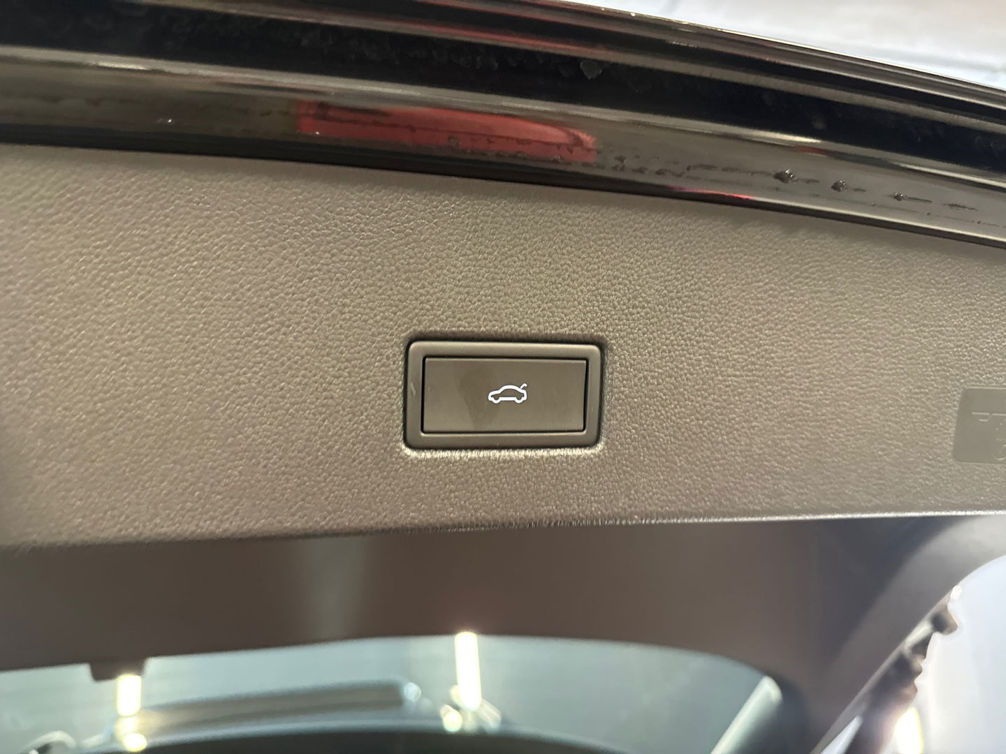 Volkswagen T-Roc 1.5 TSI R-Line Pano|Keyless|IQ|Sfeerver|BTW