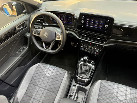 Volkswagen T-Roc 1.5 TSI R-Line Pano|Keyless|IQ|Sfeerver|BTW