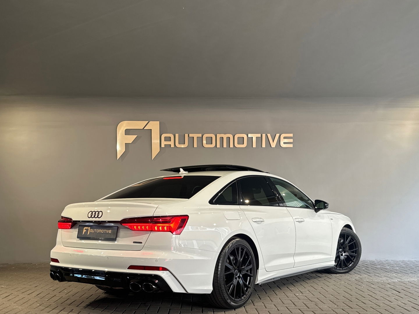 Audi A6 Limousine 55 TFSI e quattro Pano|RS Seat|Keyl|Trekhaak