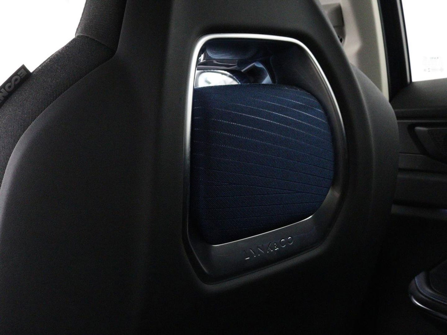 Lynk & Co 01 1.5 Plug In | Panoramadak | Infinity by Harman | 360 Camera | Adaptive cruise | Stoelverwarming | Carplay | Memory | Full LED