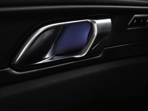 Lynk & Co 01 1.5 Plug In | Panoramadak | Infinity by Harman | 360 Camera | Adaptive cruise | Stoelverwarming | Carplay | Memory | Full LED