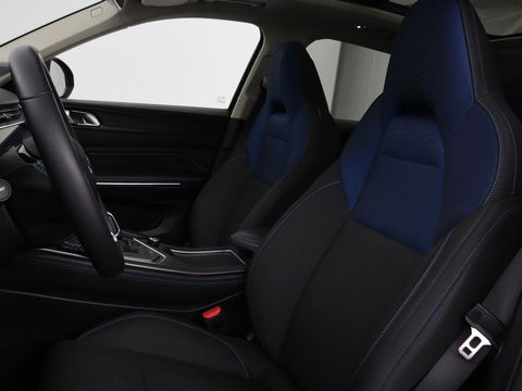 Lynk & Co 01 1.5 Plug In | Panoramadak | Infinity by Harman | 360 Camera | Adaptive cruise | Stoelverwarming | Carplay | Memory | Full LED