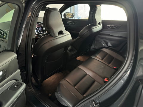 Volvo V60 2.0 T4 R-Design Pano|Harman/Kardon|Memory|Leer|VOL