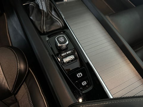 Volvo V60 2.0 T4 R-Design Pano|Harman/Kardon|Memory|Leer|VOL
