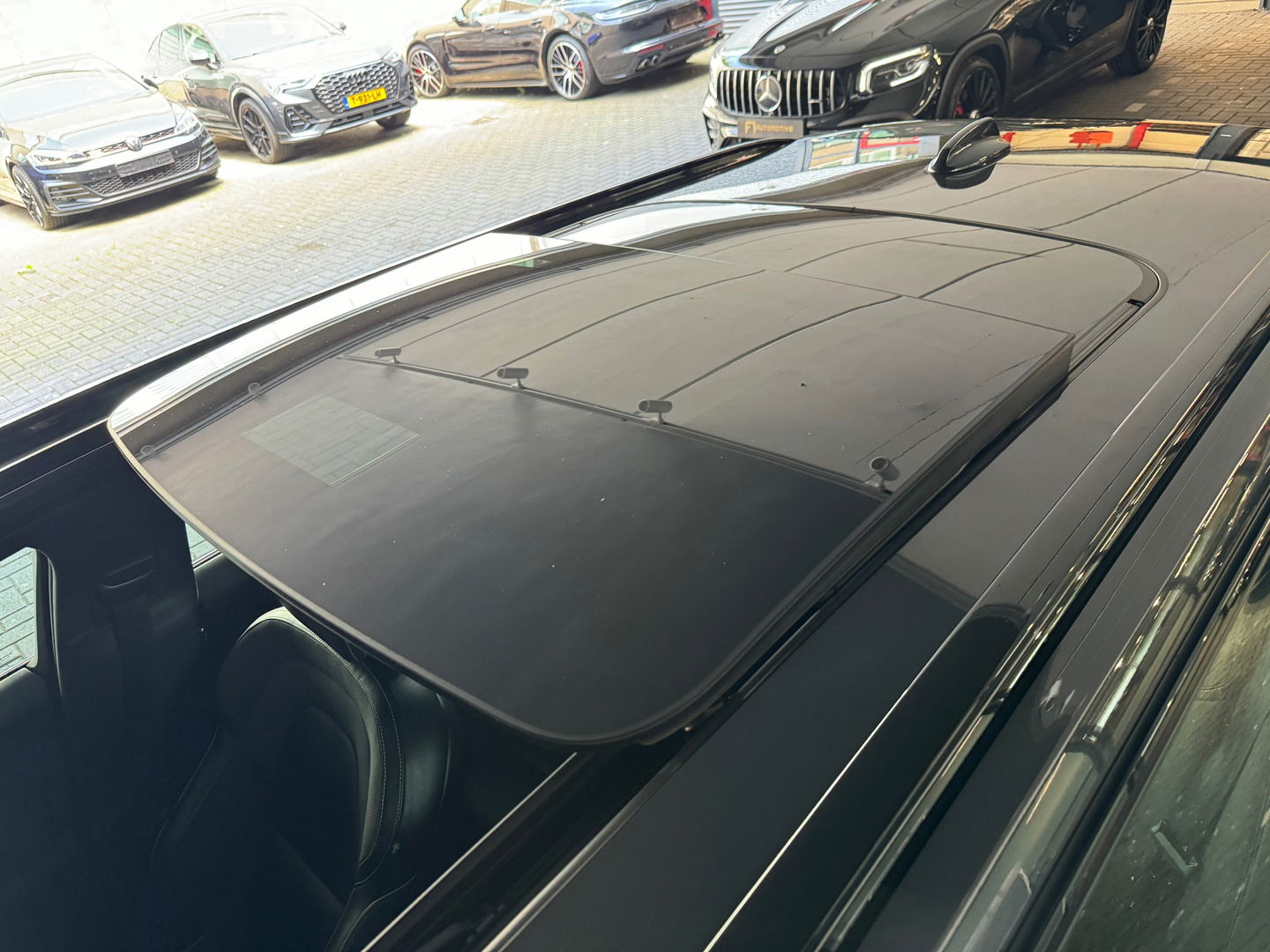 Volvo V60 2.0 T4 R-Design Pano|Harman/Kardon|Memory|Leer|VOL