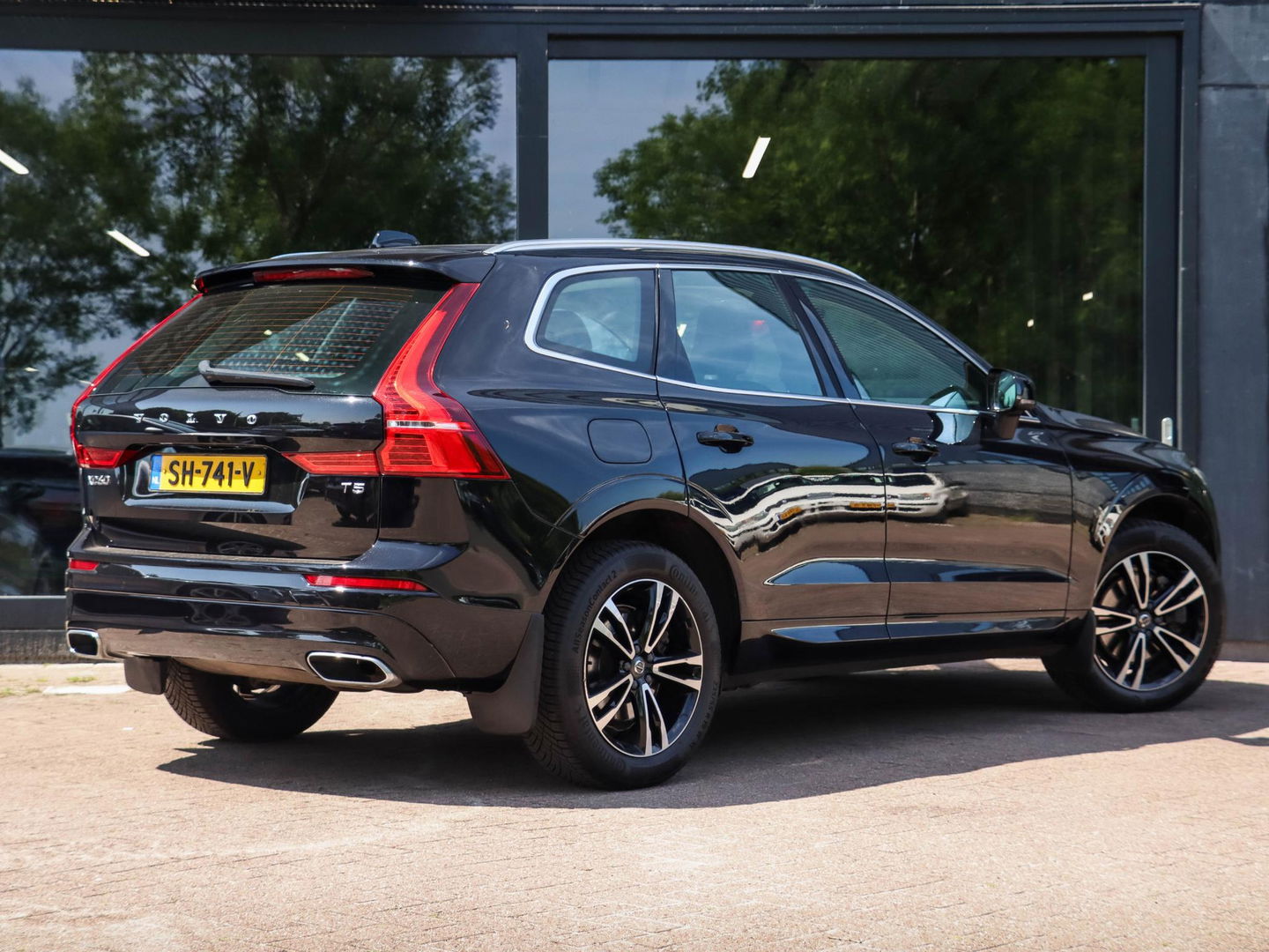 Volvo XC60 2.0 T5 250PK | Leder | Trekhaak elektrisch | Memory