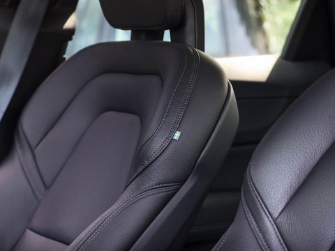 Volvo XC60 2.0 T5 250PK | Leder | Trekhaak elektrisch | Memory