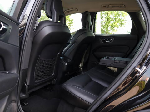 Volvo XC60 2.0 T5 250PK | Leder | Trekhaak elektrisch | Memory