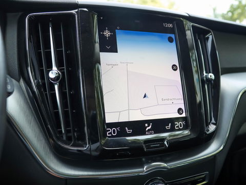 Volvo XC60 2.0 T5 250PK | Leder | Trekhaak elektrisch | Memory
