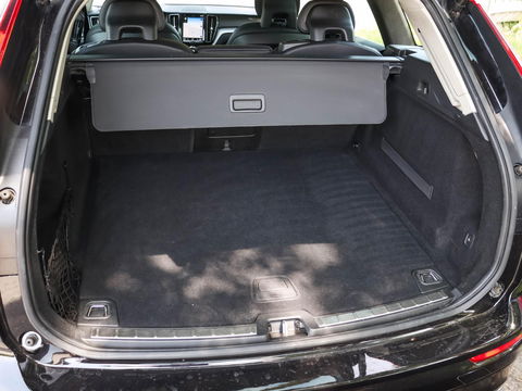 Volvo XC60 2.0 T5 250PK | Leder | Trekhaak elektrisch | Memory