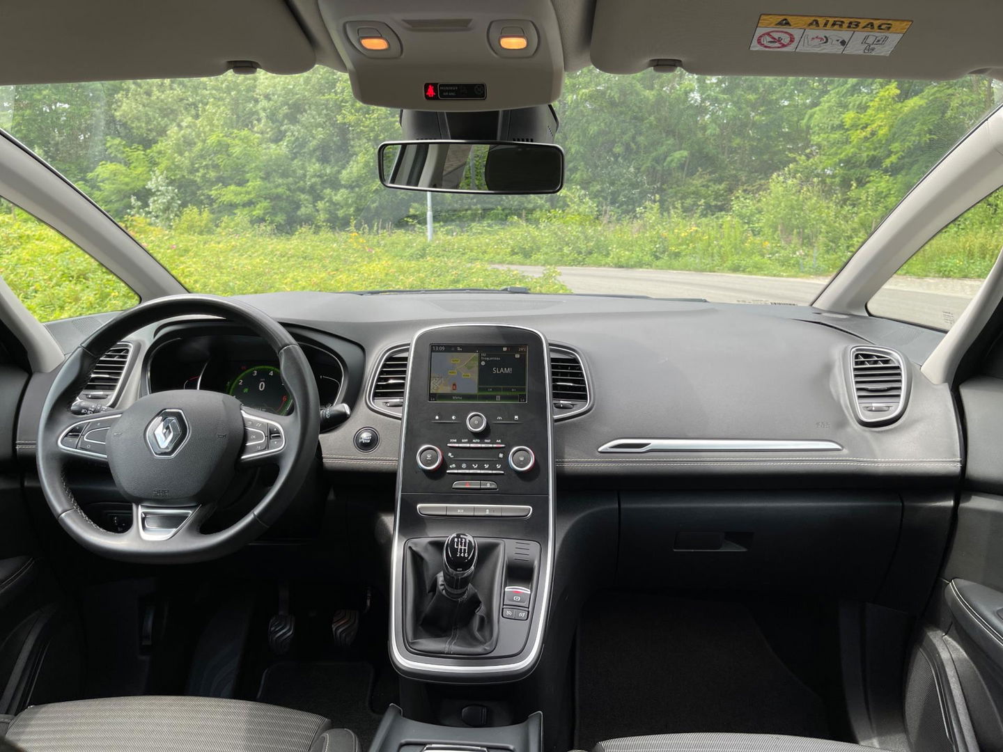 Renault Grand Scénic 1.2 TCe INTENS AIRCO/ECC NAVI LED XENON TREKHAAK